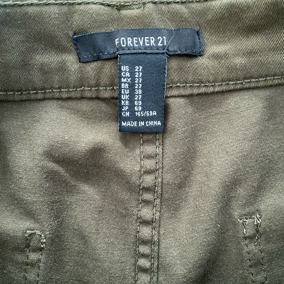 Forever 21 NWT size 27 army green - Picture 2 of 4